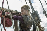 Did vikings use bow and arrows?